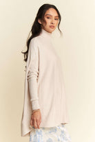 Davi & Dani Cream High-Low Turtleneck Long Sleeve Knit Top