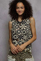 POL Round Neck Floral Crochet Sleeveless Cropped Top