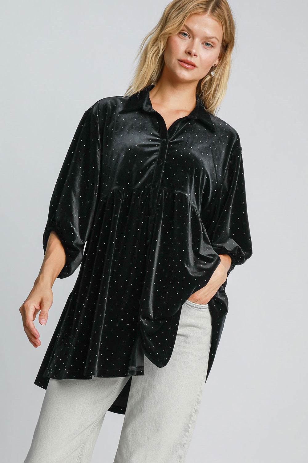 Umgee Black Velvet Beaded Button Up Half Sleeve Tunic