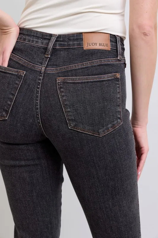 Judy Blue Black Mid Rise Tummy Control Slim Jeans