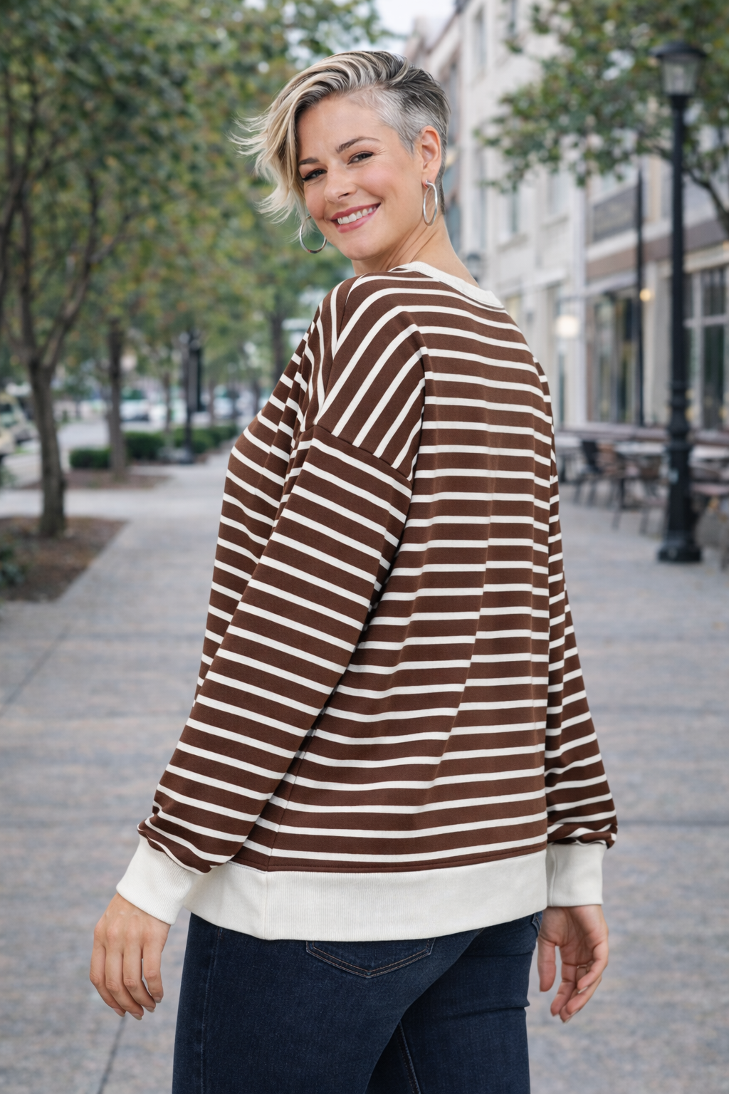 Zenana Brown Contrast Striped Round Neck Sweatshirt BROWN