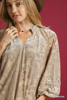 Umgee Champagne Floral Velvet Burnout Blouse with Balloon Sleeves
