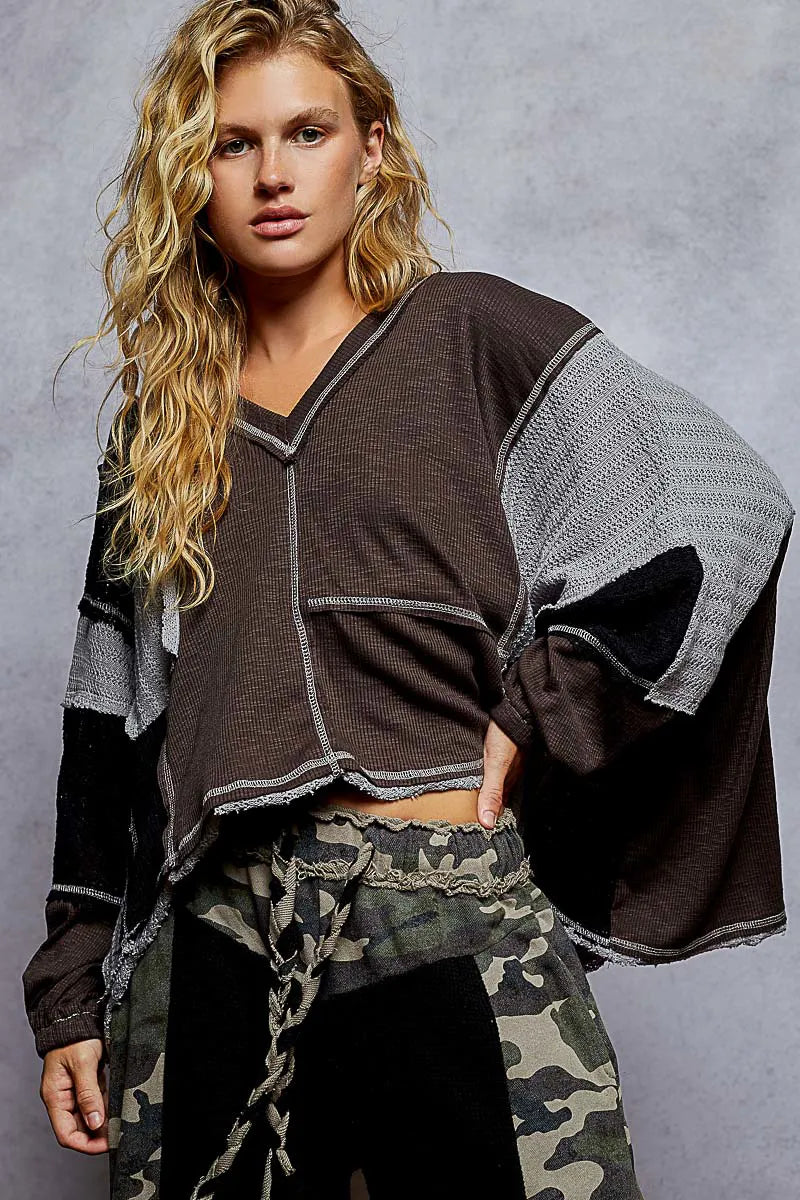 POL Dark Gray High-Low Hem Contrast Stitching V-Neck Top Dark Gray