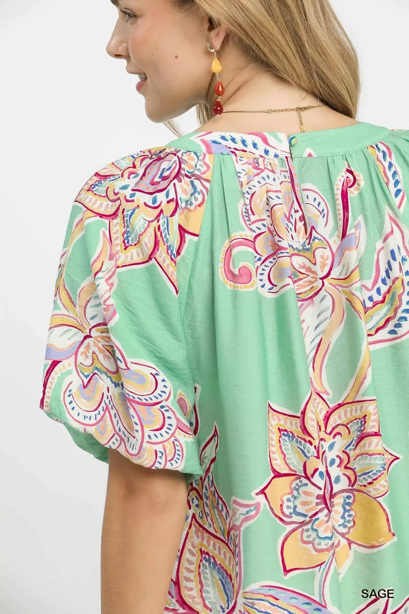 Umgee Sage Paisley Print Puff Sleeve Blouse