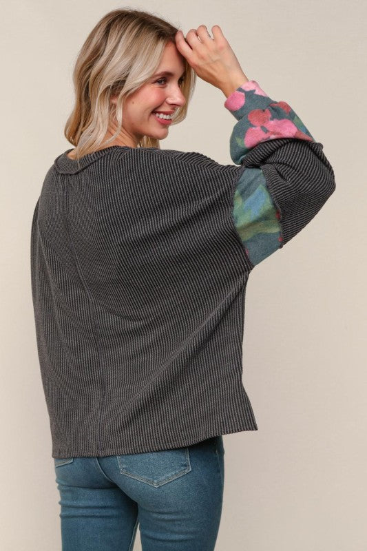 Haptics Floral & Charcoal Color Block Bubble Long Sleeve Knit Top