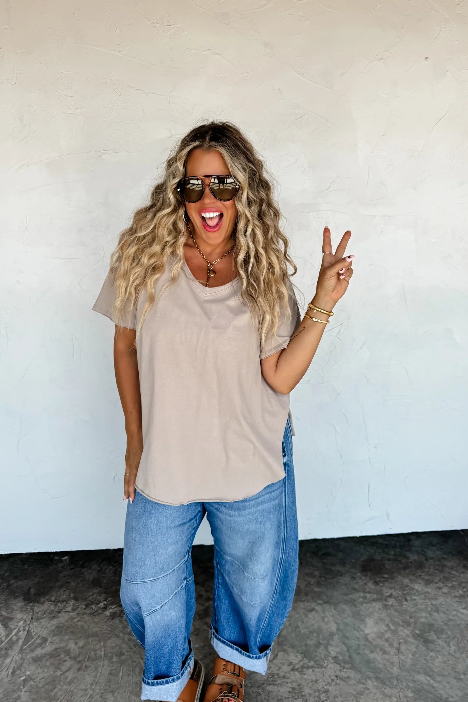 PREORDER: Blakeley Joey V-Neck Washed Cotton Boyfriend Tee Mocha Womens