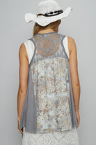 POL Lace Patchwork Floral Open Front Sleeveless Cardigan in Gray