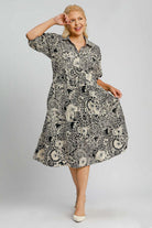 Umgee Black Printed Smocked Cuff Puff Sleeve Midi Dress