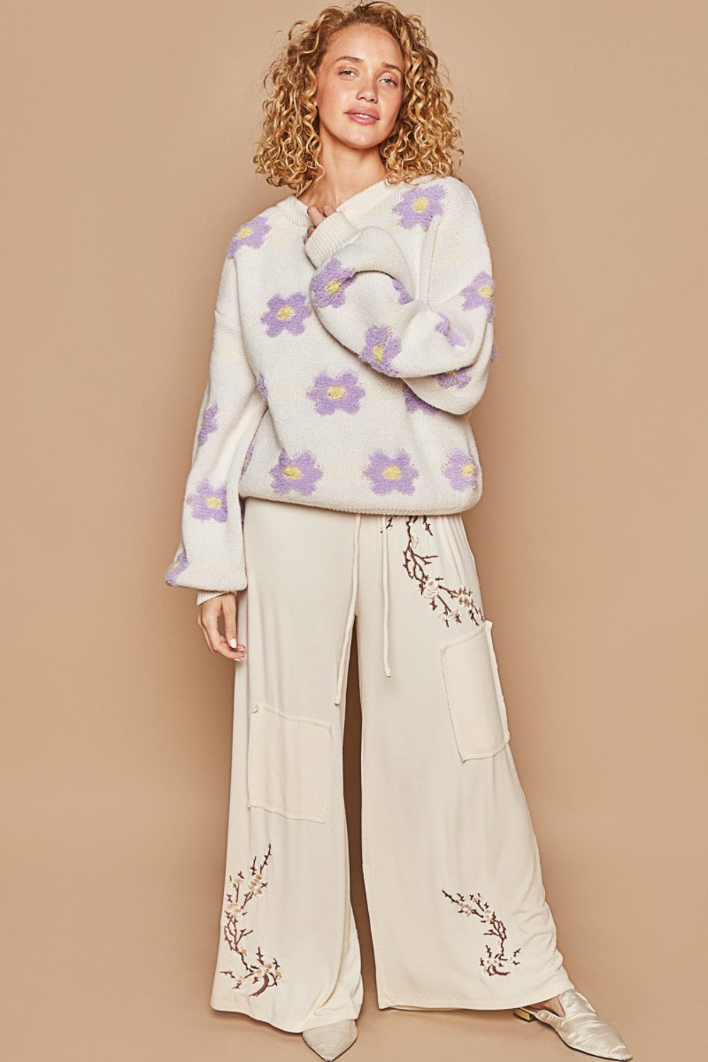 POL Cream Daisy Pattern Drop Shoulder Sweater Trendsi