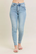 Judy Blue Light Washed Mid-Rise Tummy Control Vintage Wash Skinny Jeans Light