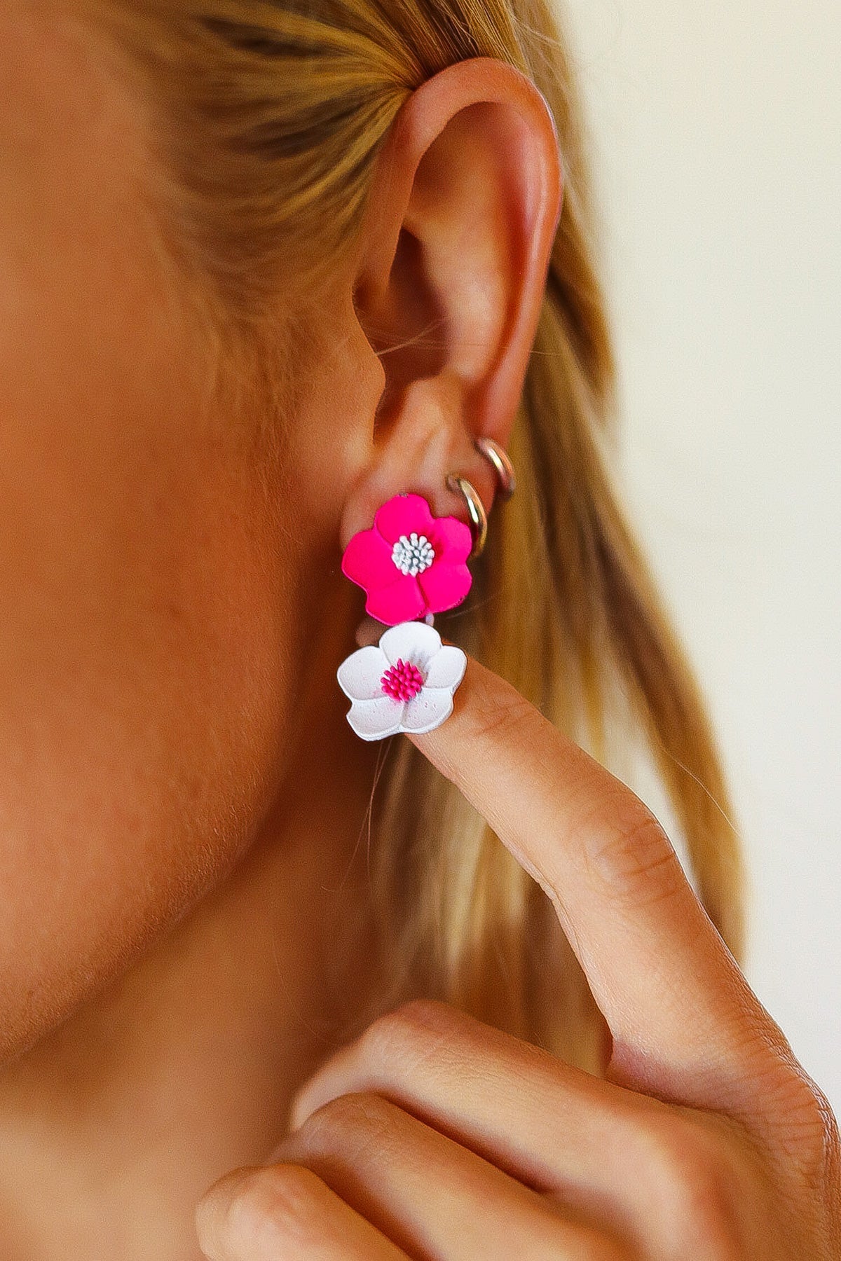 Fuchsia & White Tiered Flower Dangle Earrings ICON