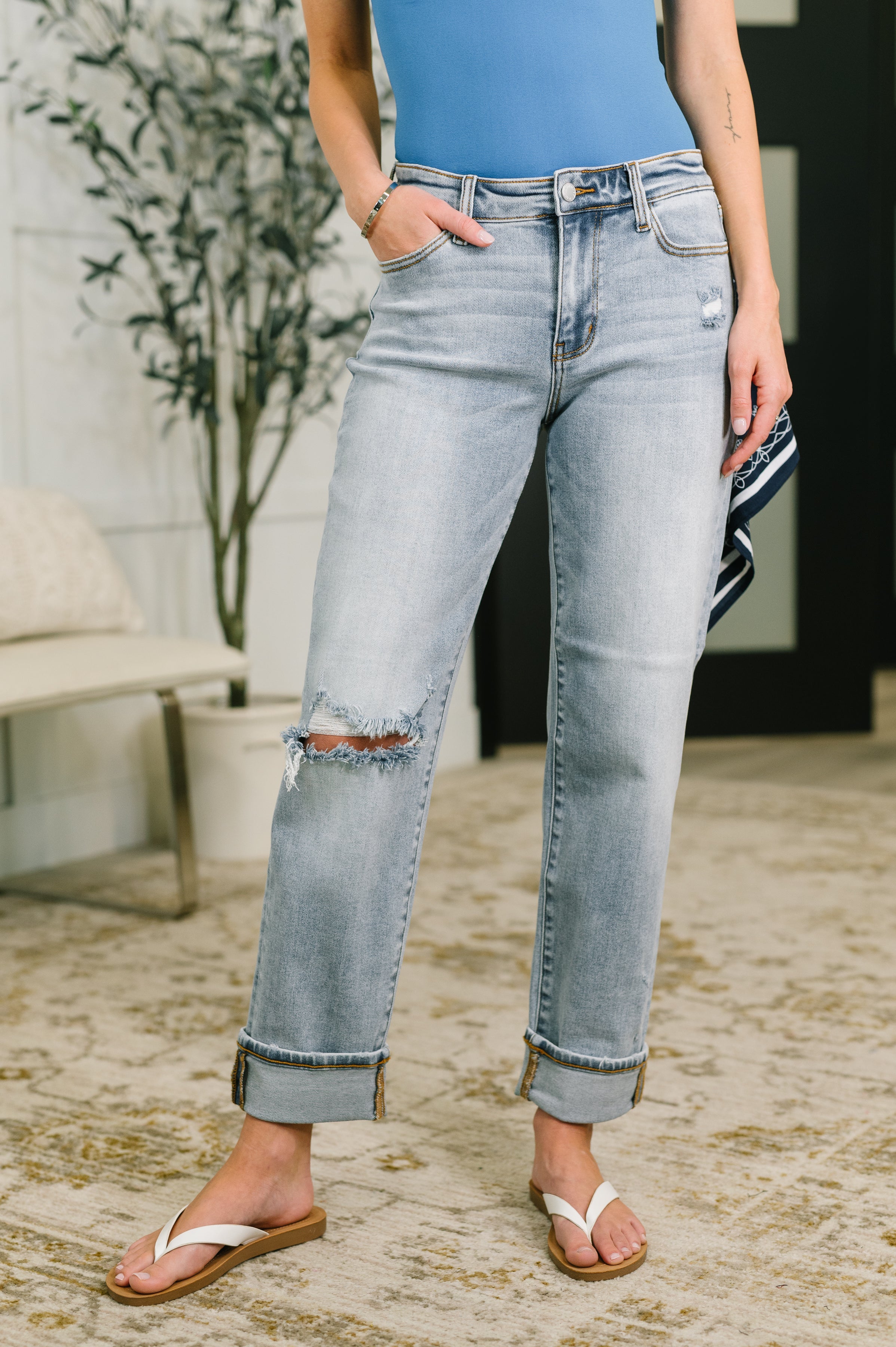 Judy Blue Alex Mid Rise Boyfriend Jean with Bandana Loop Womens