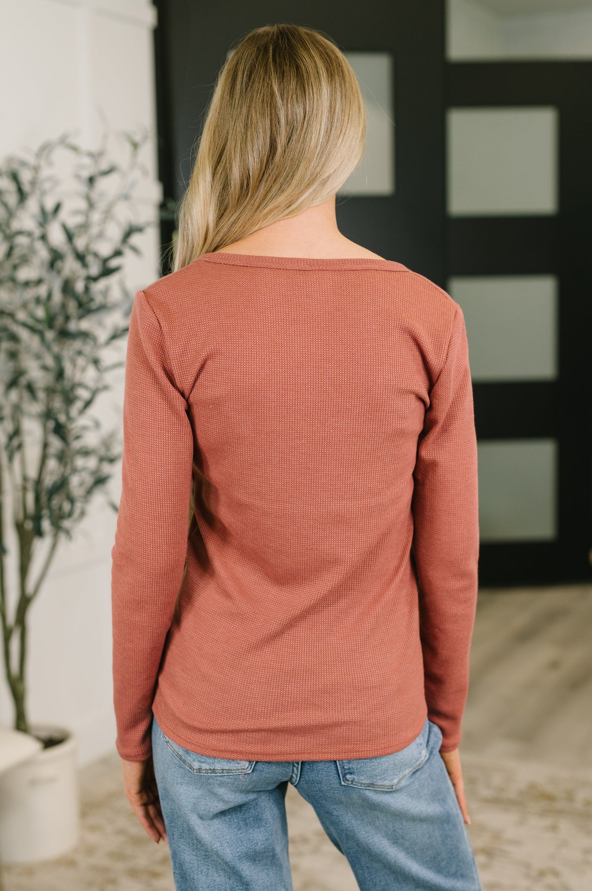 7th Ray All That I Know Split Neck Top in Marsala Womens