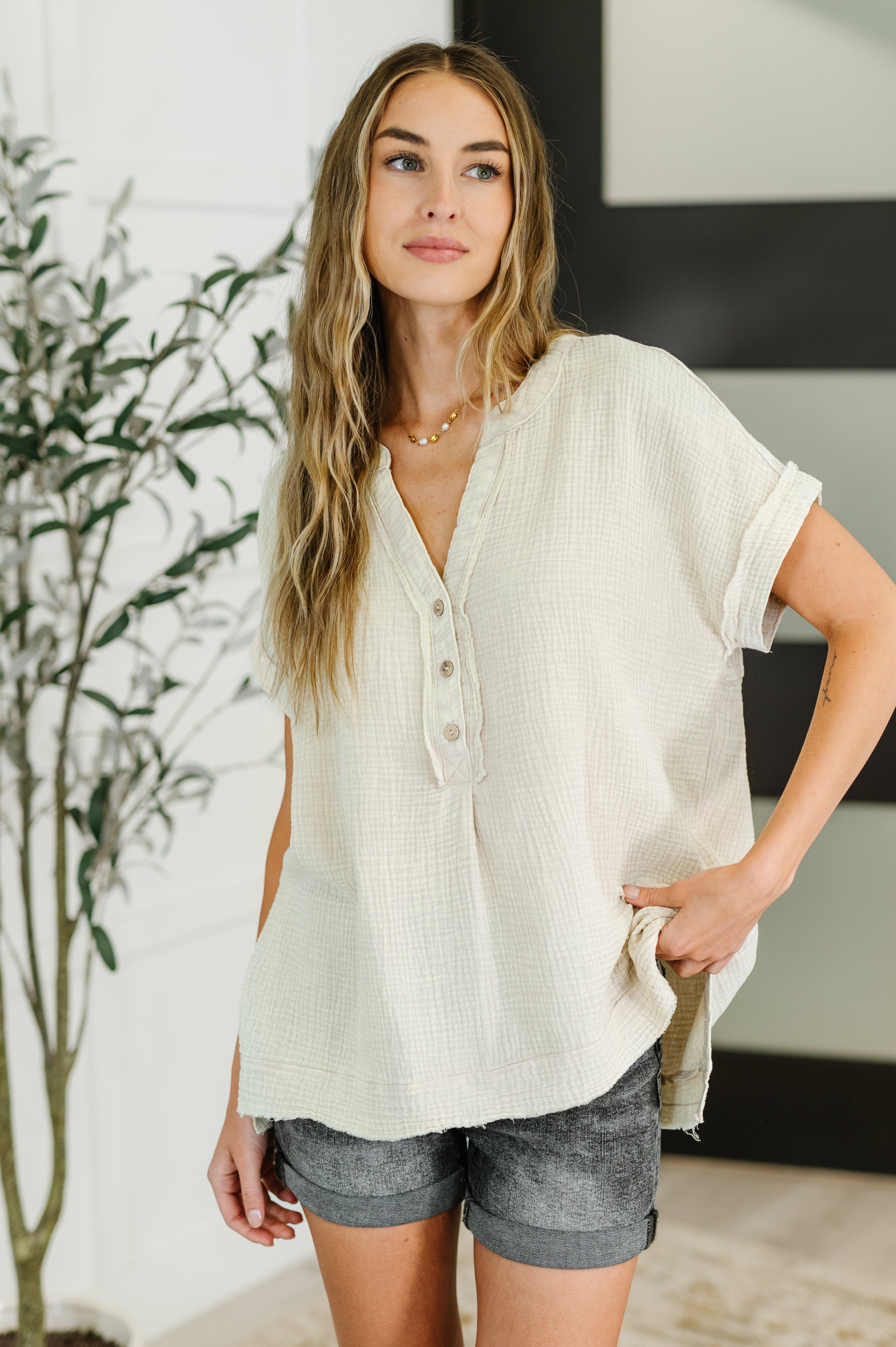 Zenana Basic Fade V-Neck Acid Wash Top in Sand Beige 2XL Womens