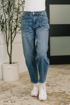 Judy Blue Bella High Waist Soft Barrel Stitch Thru Pocket 24W Womens