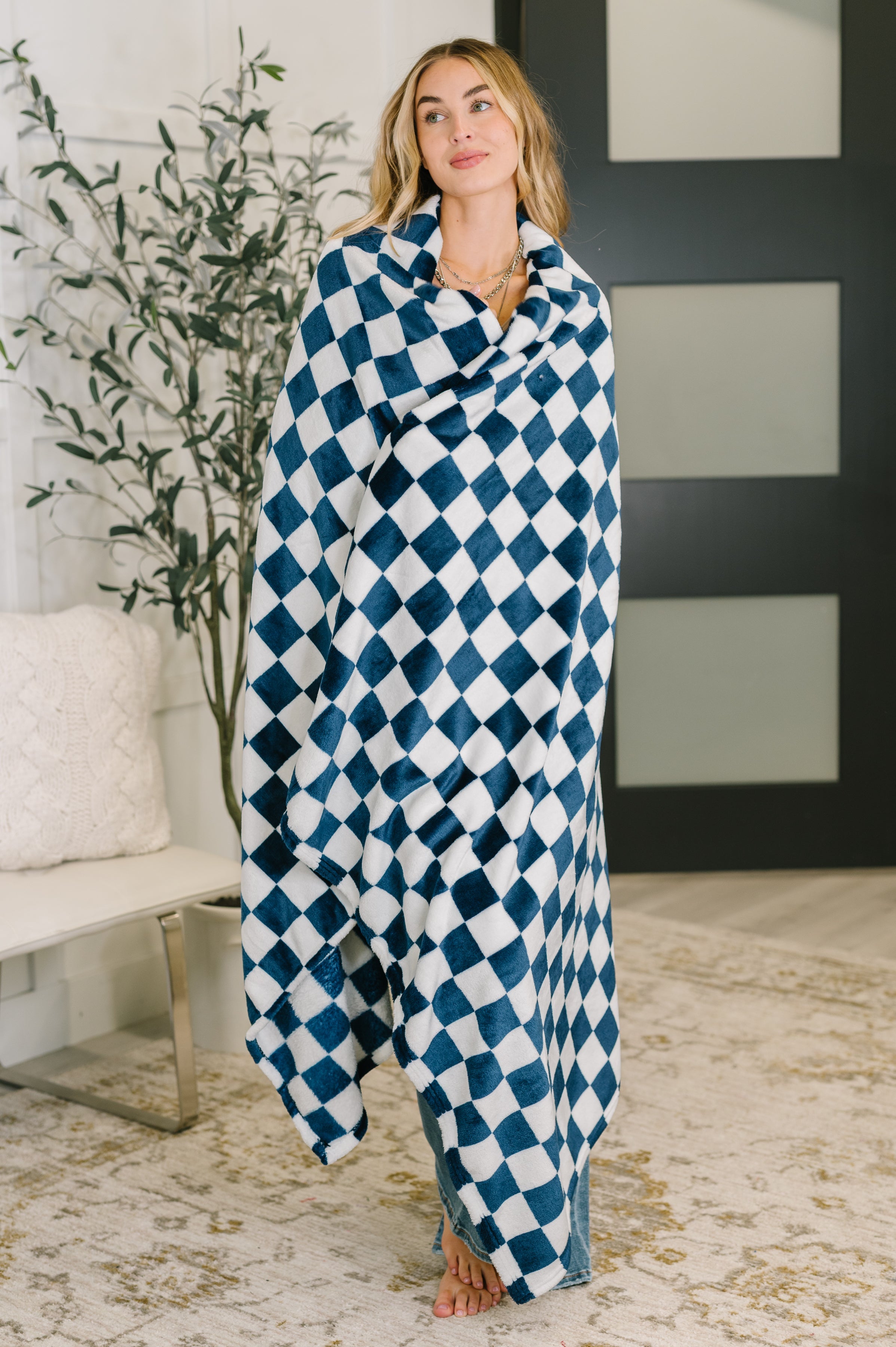 Berry Cozy Checkered Blanket Womens