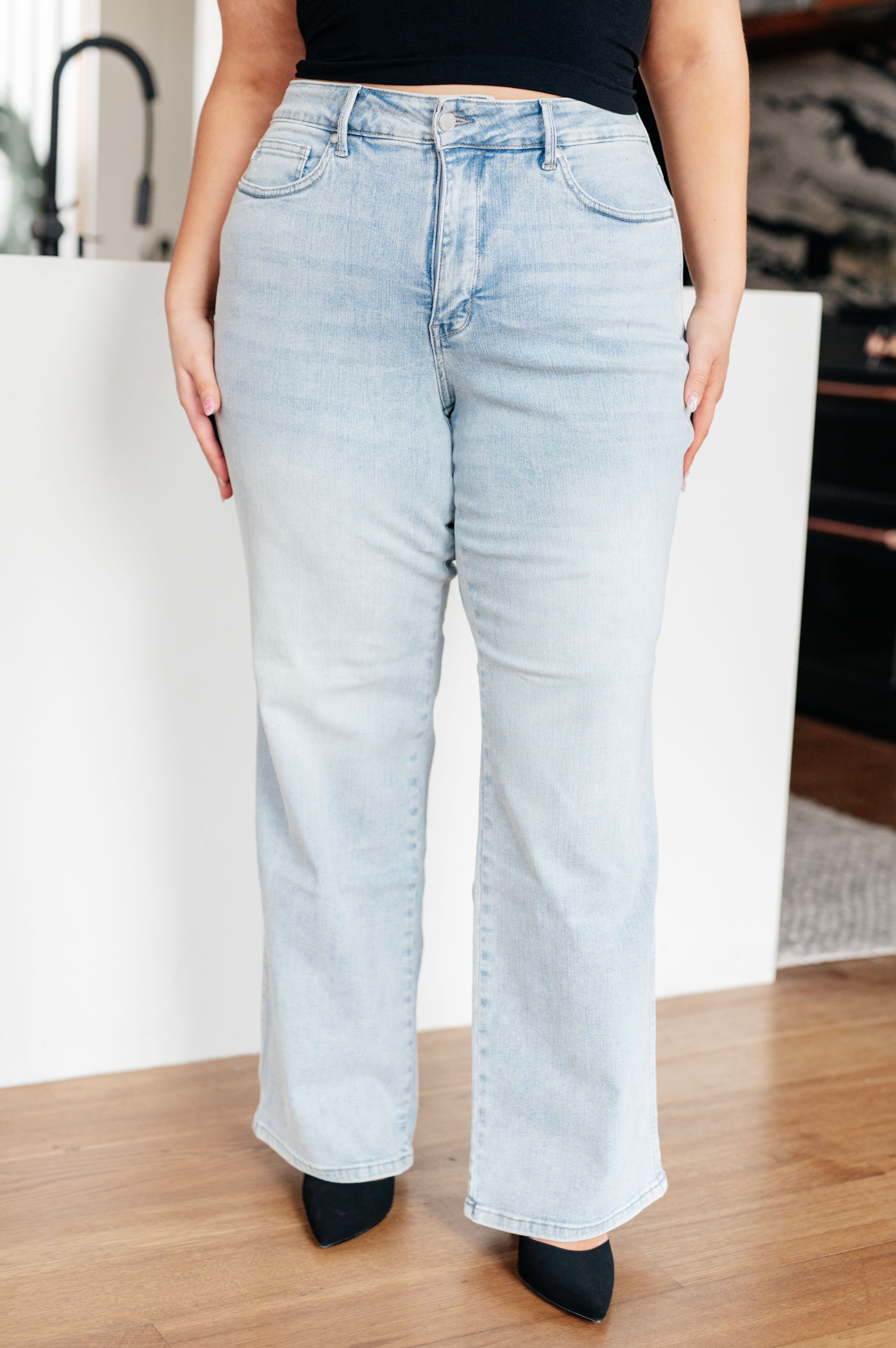 Judy Blue Brooke High Rise Tummy Control Top Vintage Wash Straight Jeans Ave Shops 1-26-2024
