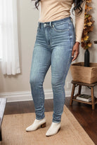 Judy Blue Contrast Washed High Waisted Bye Bye Tummy Control Jeans BoutiqueSimplified