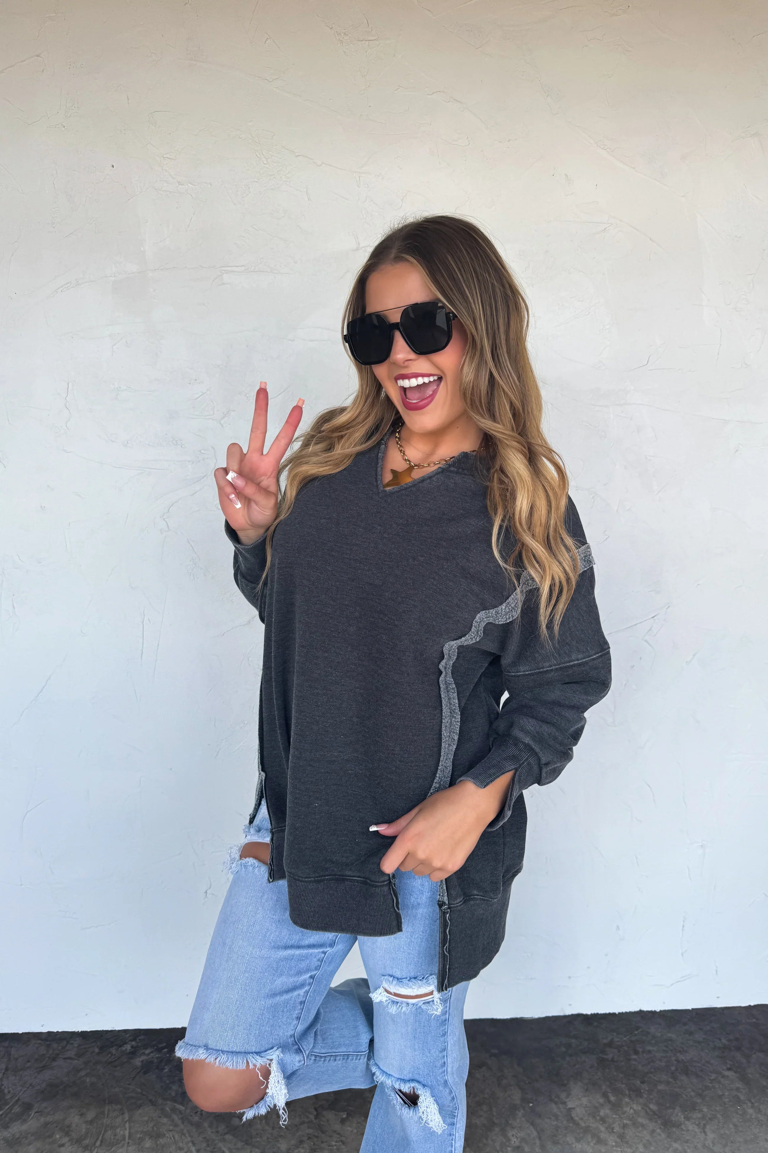 PREORDER: Blakeley The Comfy Cut Sweatshirt Womens