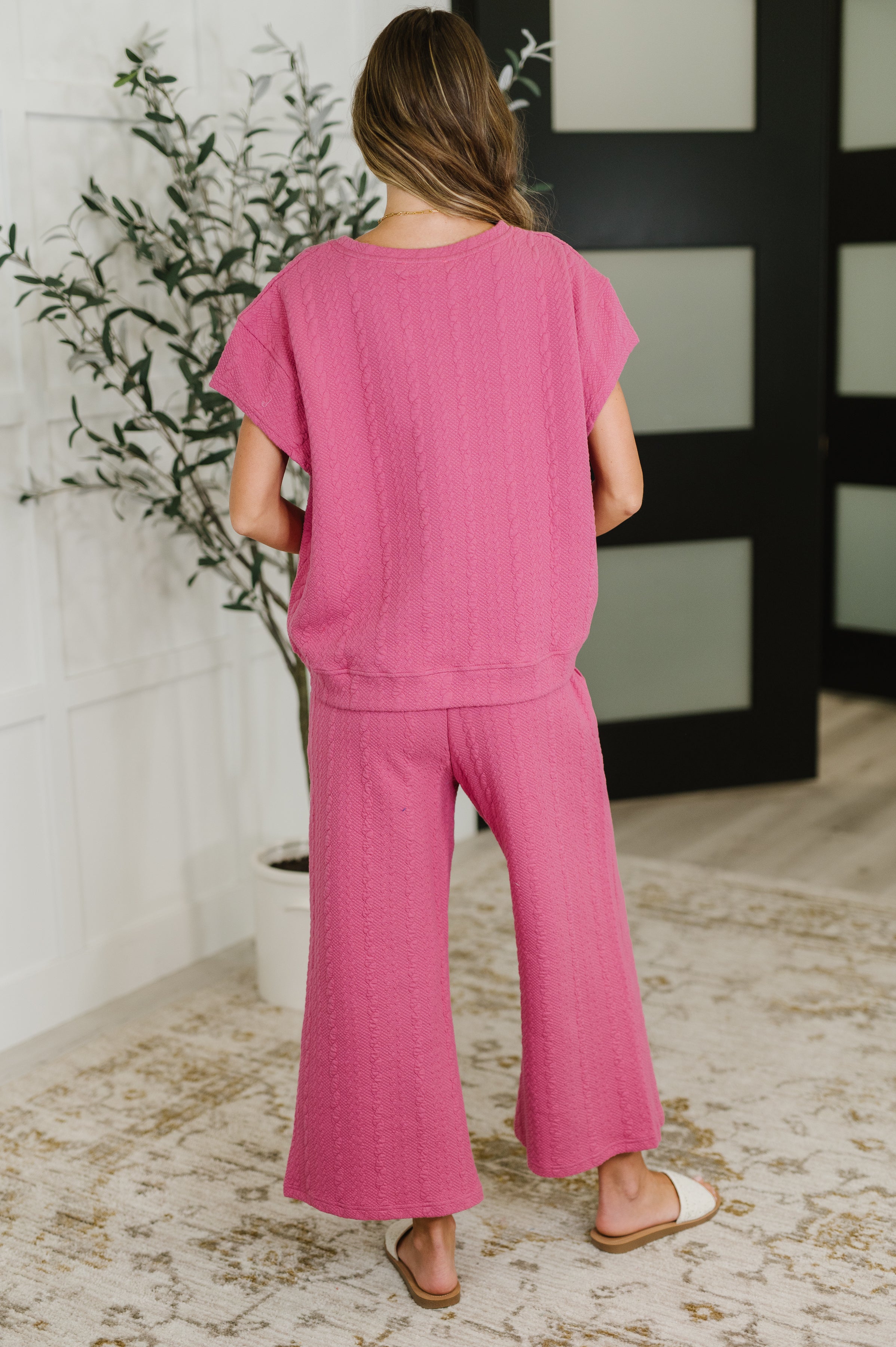 See and be Seen Can't Quit You Cropped Flair Bottoms in Magenta Womens