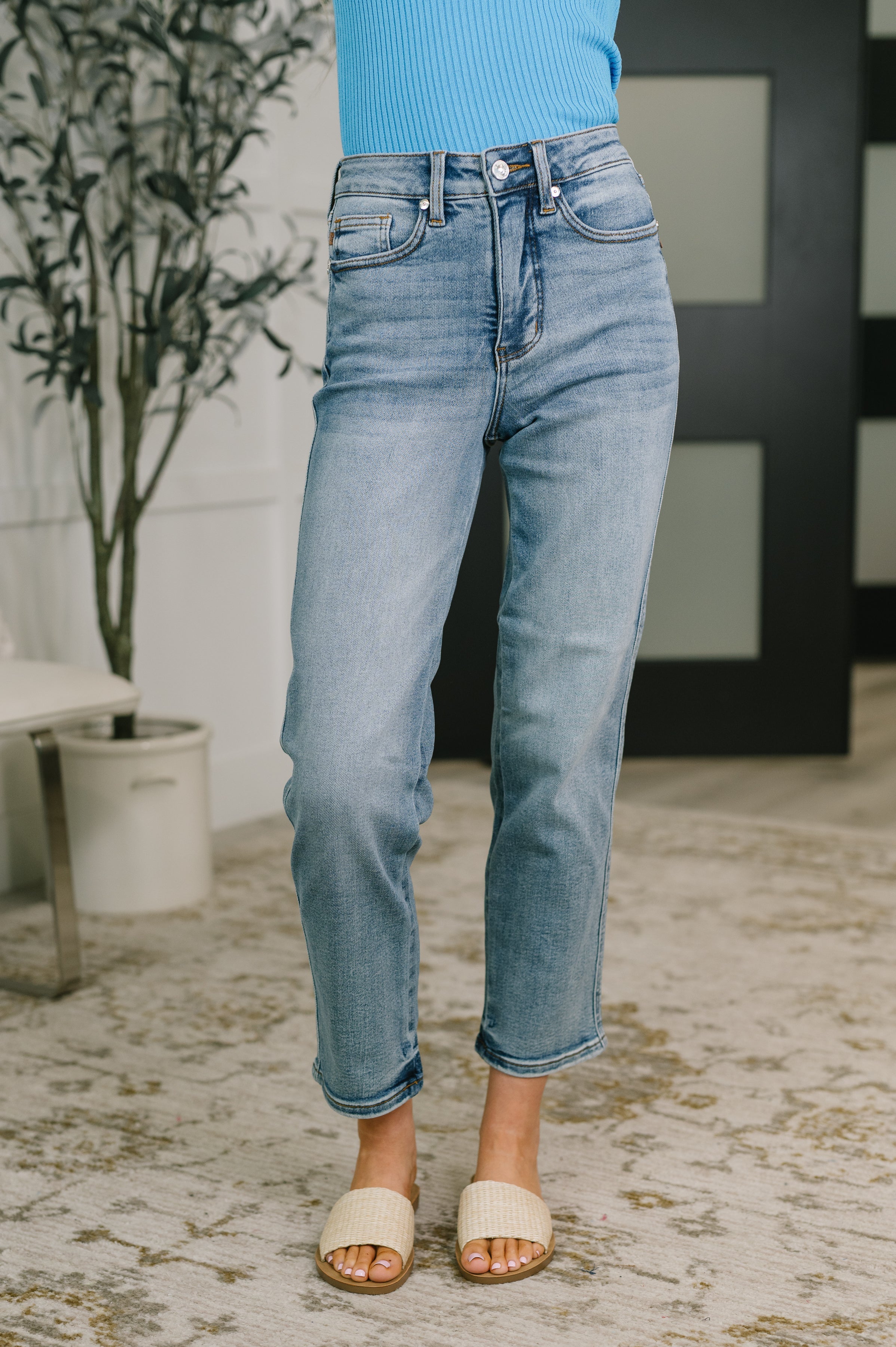Judy Blue Carla High Waist Ankle Straight Jean in Break Through Blue 24W Womens