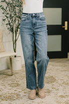 Judy Blue Carlie High Waist Straight Jean in Everyday Indigo Womens