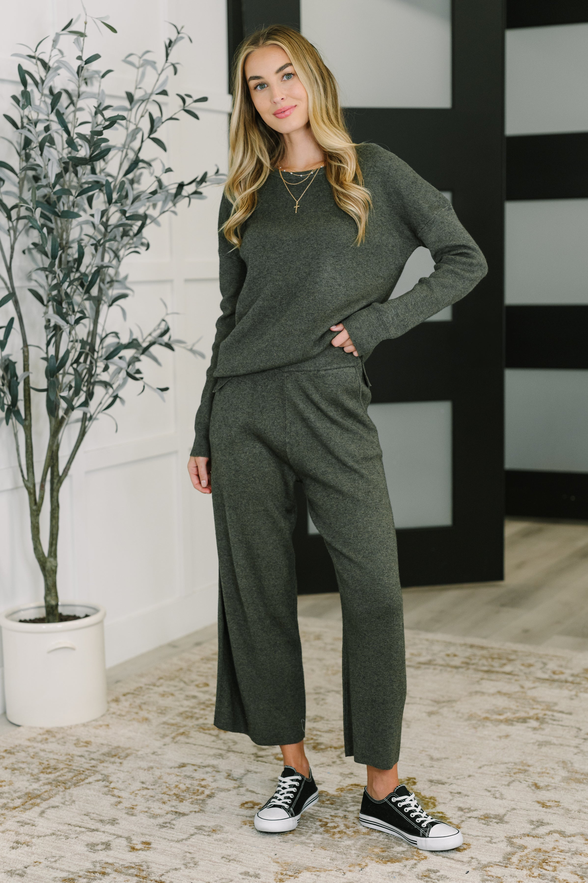Honey Mark Clove Ribbed Knit Culottes in Moss Womens