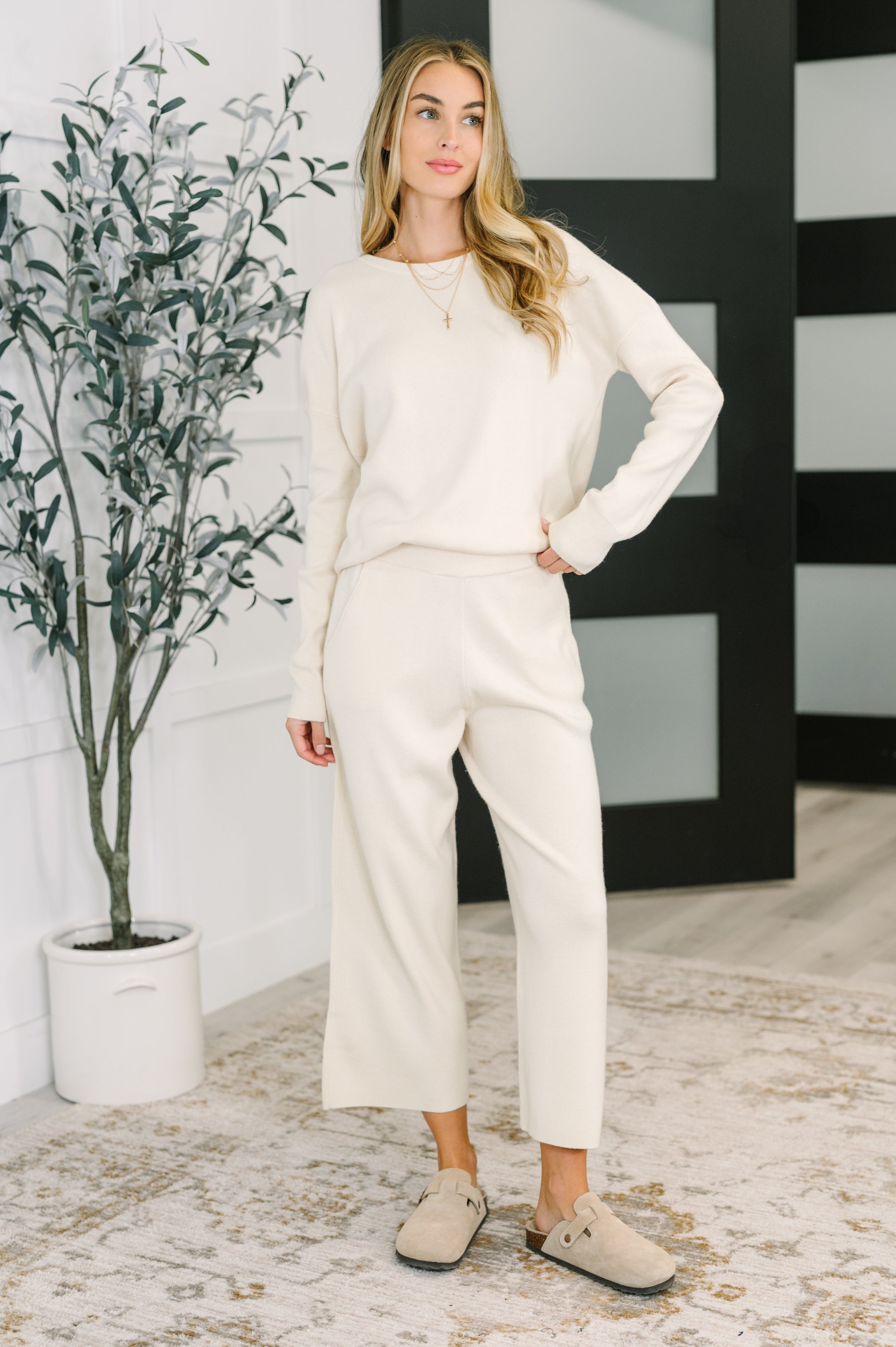 Honey Mark Clove Ribbed Knit Culottes in Culottes in Oat Womens