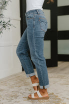 Colette Mid Rise Boyfriend Classic Cuffed Womens