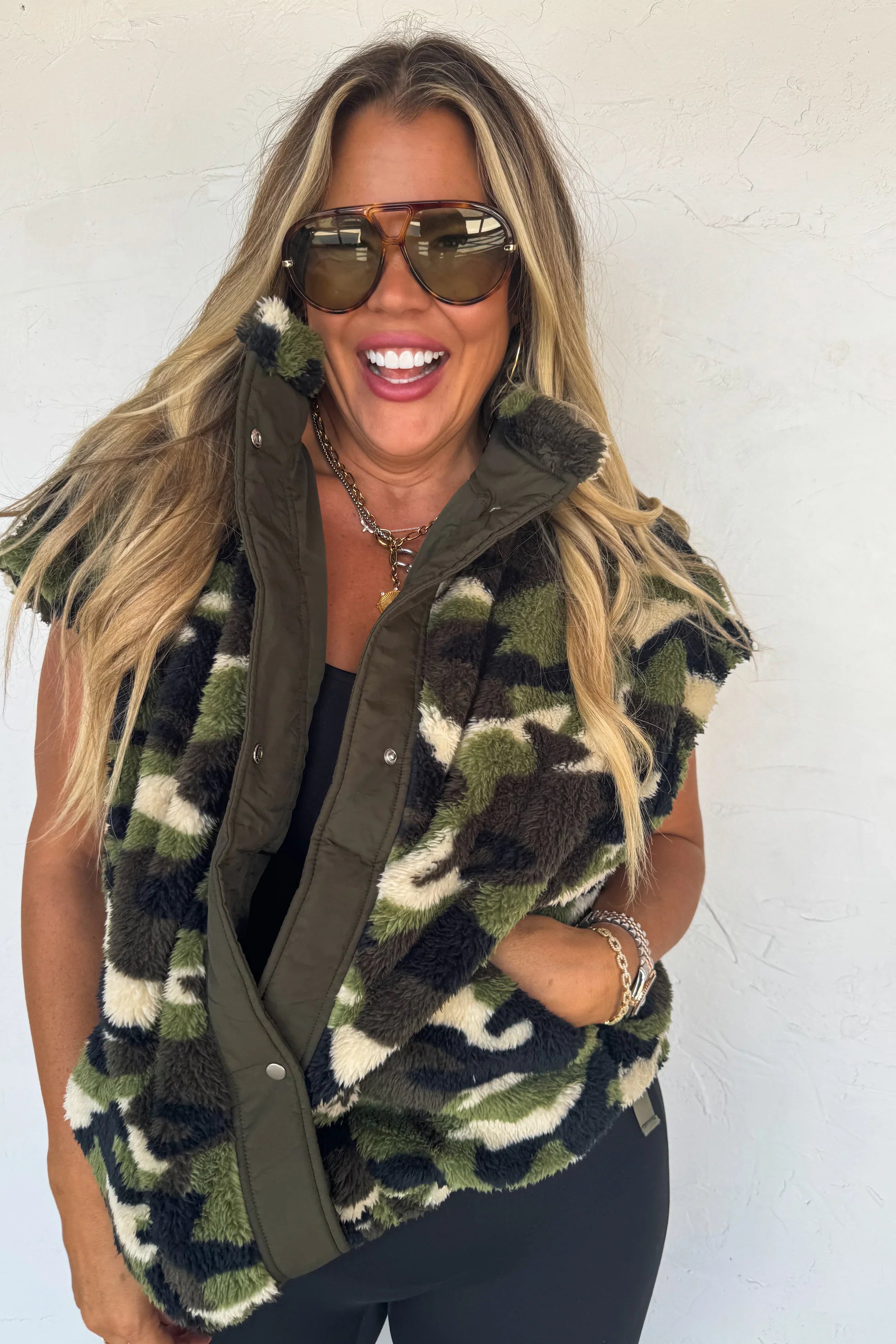 PREORDER: Blakeley Linden Sherpa Vest Jacket Womens