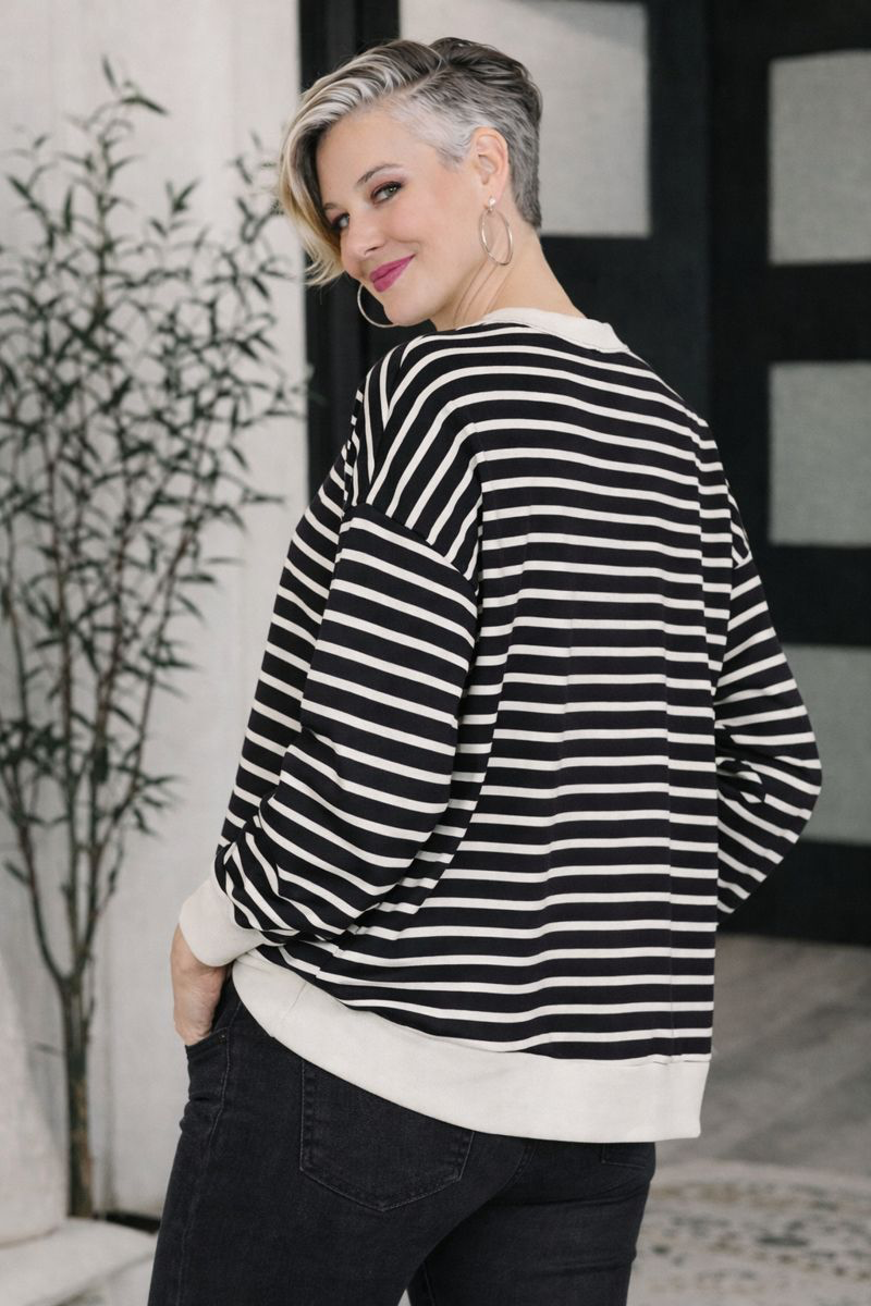 Zenana Black Contrast Striped Round Neck Sweatshirt