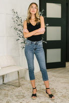 Judy Blue Deborah Mid Rise Capri Womens