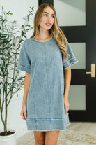 Very J Dressed & Obsessed Chambray T-Shirt Dress in Indigo Large Womens