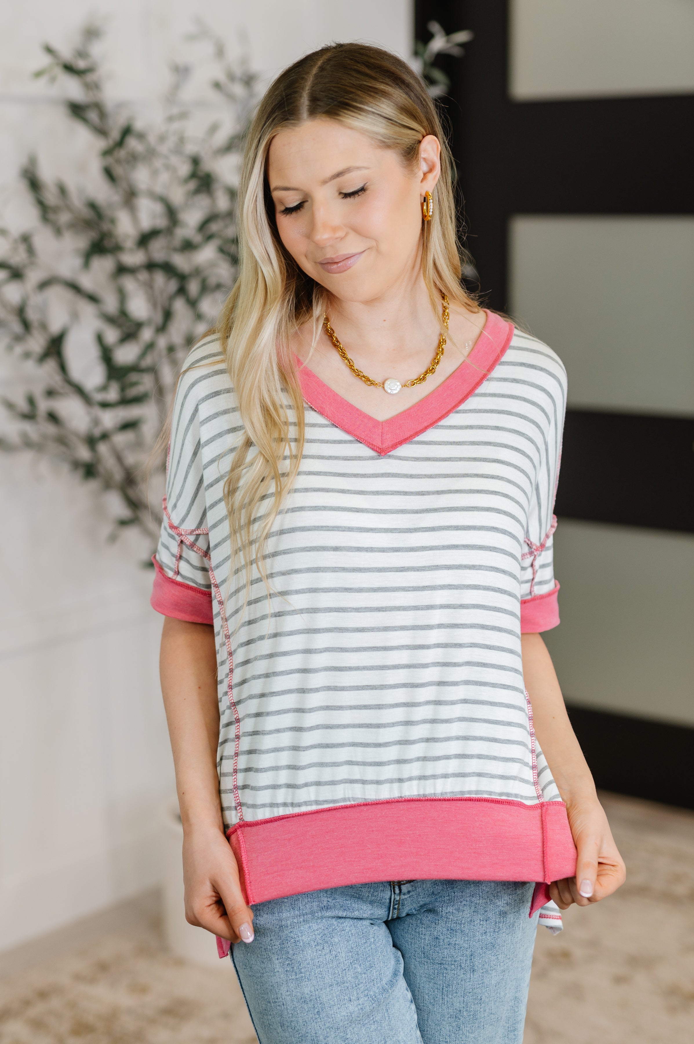Haptics Dressed to Chill V-Neck Top in Heather/Grey/Ivory/Pink Womens