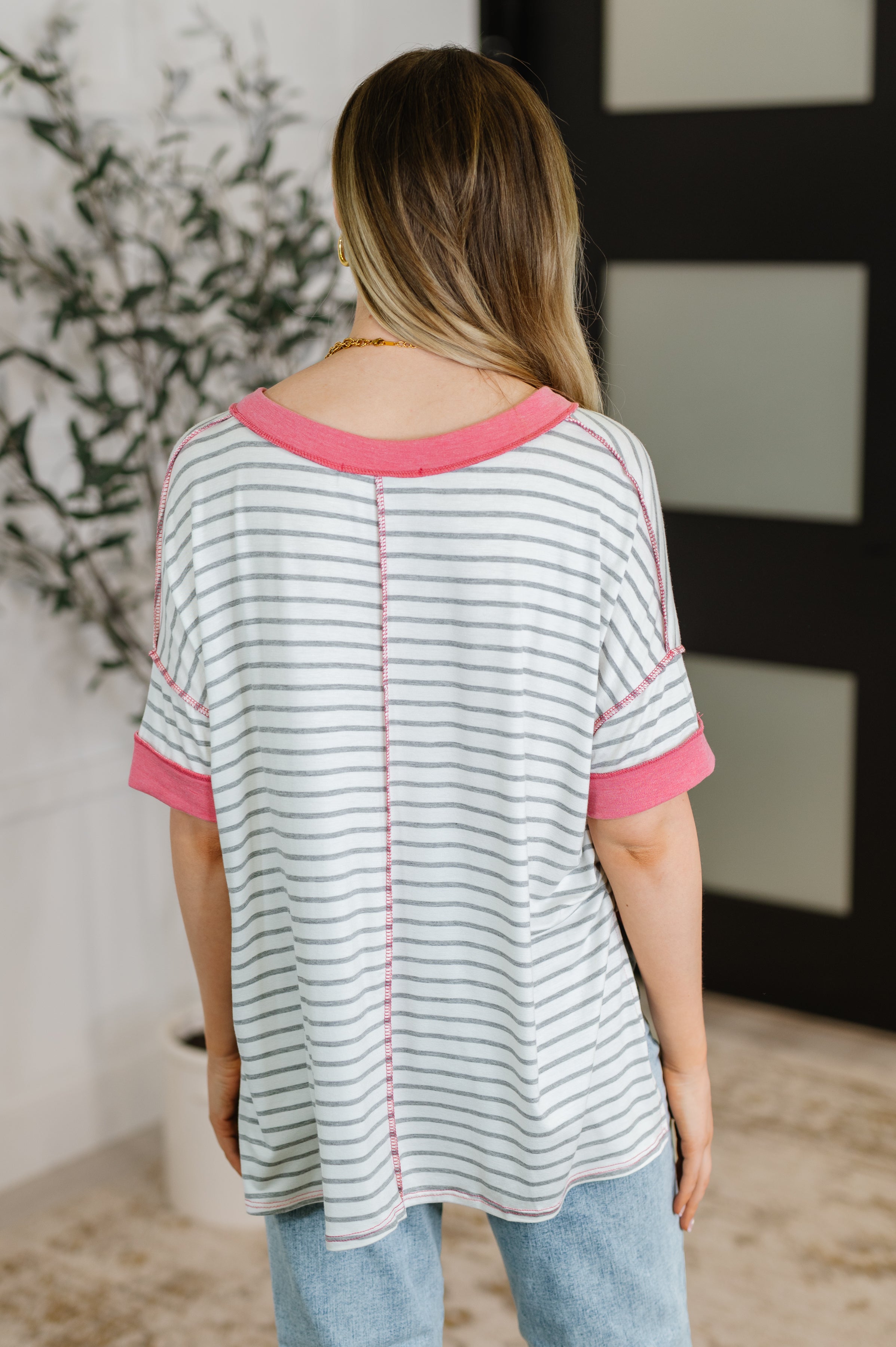 Haptics Dressed to Chill V-Neck Top in Heather/Grey/Ivory/Pink Womens