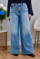 Judy Blue Easy Living Straight Jeans