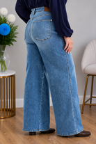 Judy Blue Easy Living Straight Jeans