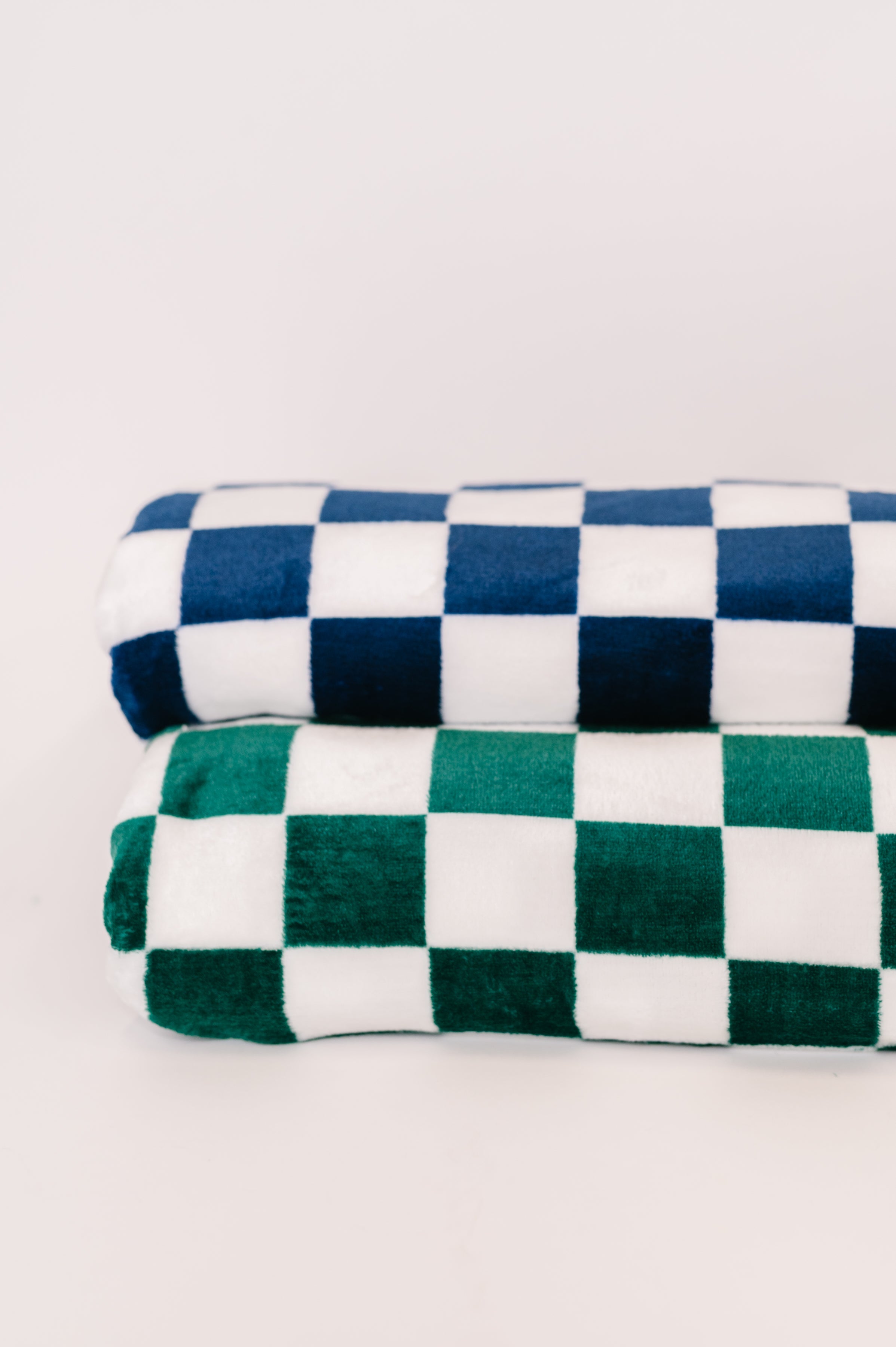 Emerald City Checkered Blanket Womens