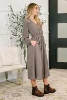 Very J Fairytale Plot Plaid Midi Dress Womens