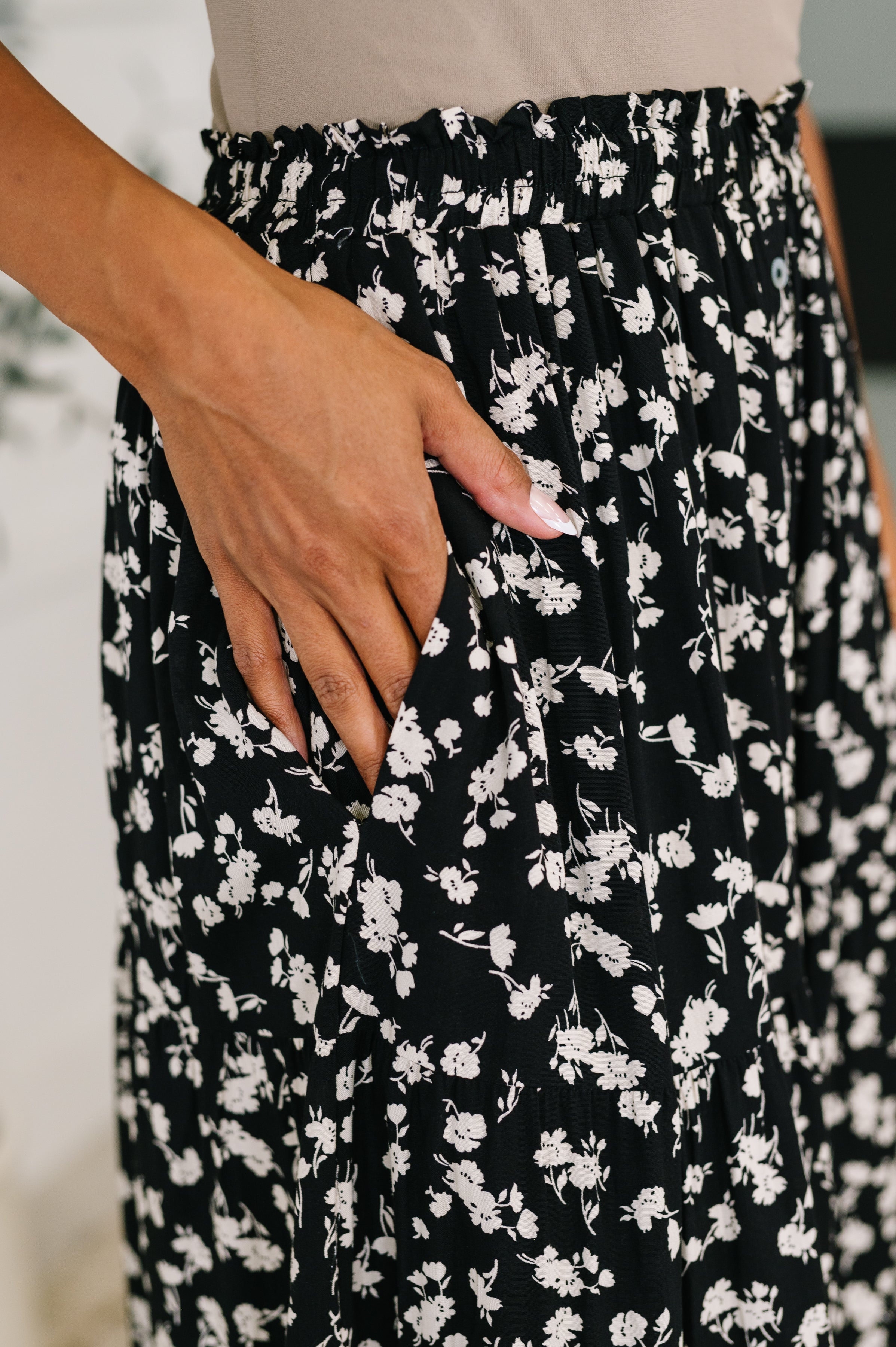 White Birch Fielding Flowers Floral Skirt Bottoms