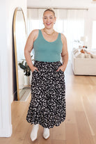 White Birch Fielding Flowers Floral Skirt Bottoms