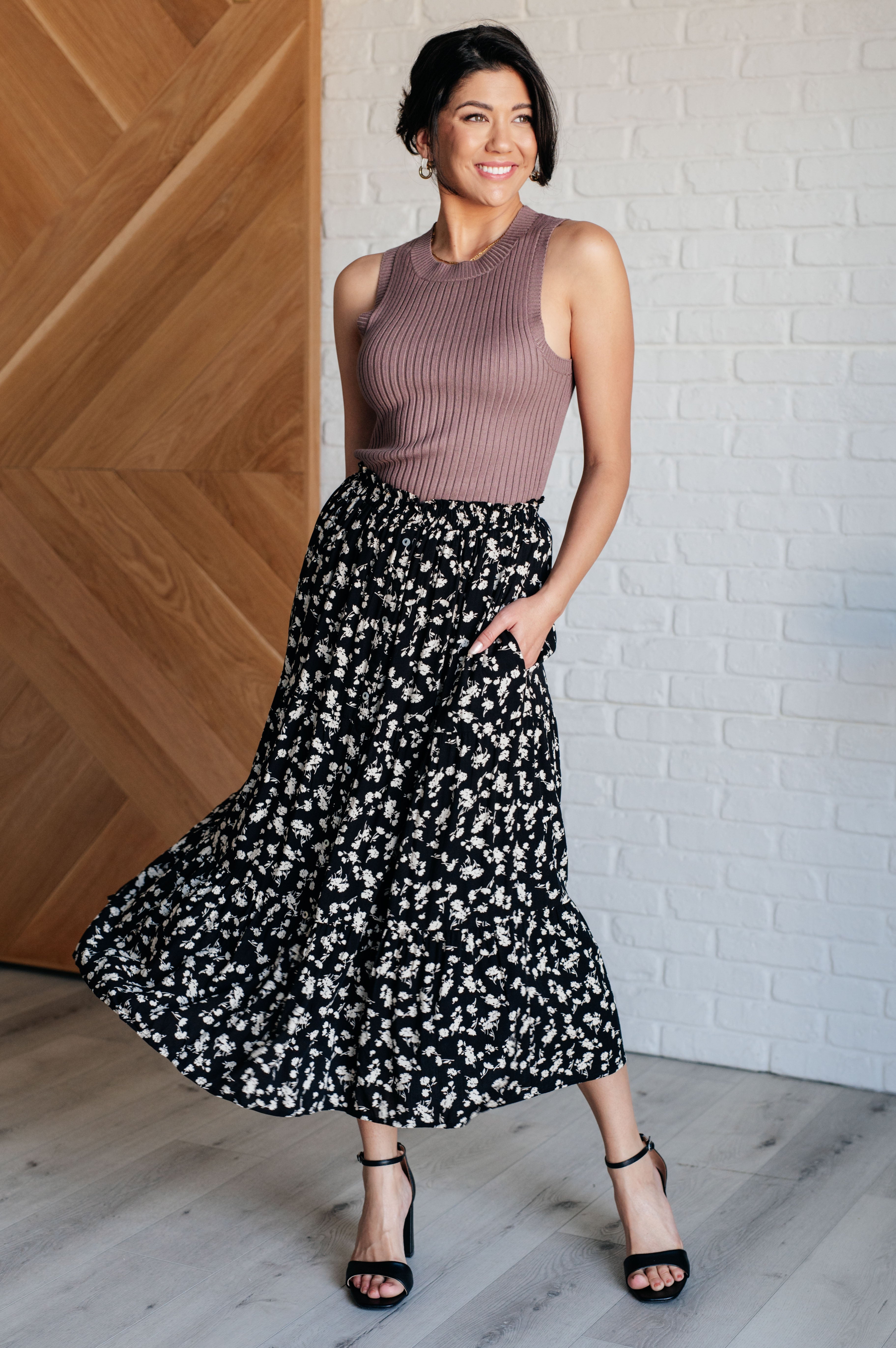White Birch Fielding Flowers Floral Skirt Bottoms