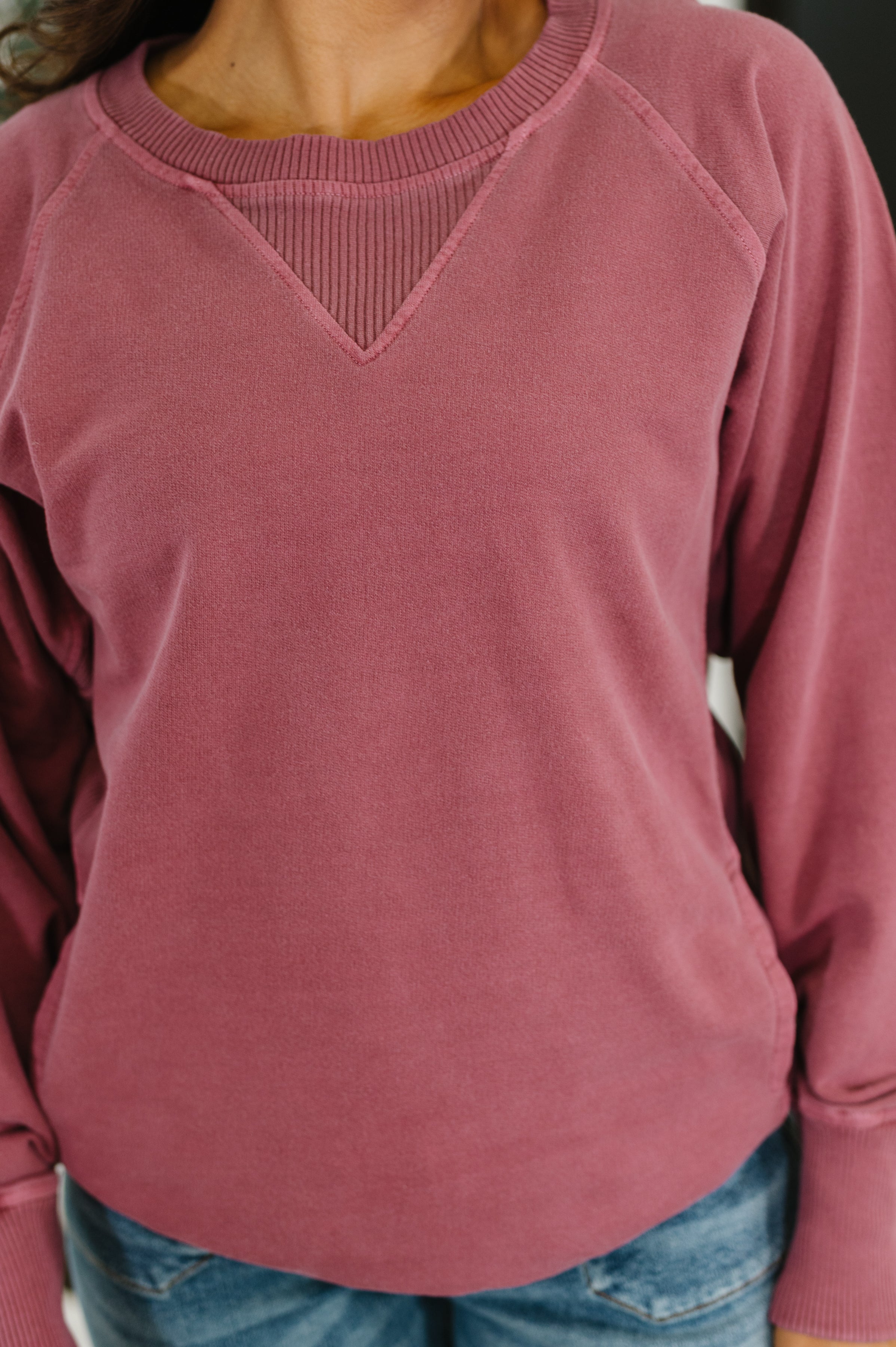 Zenana For the Experience Relaxed Pullover in Cabernet Womens