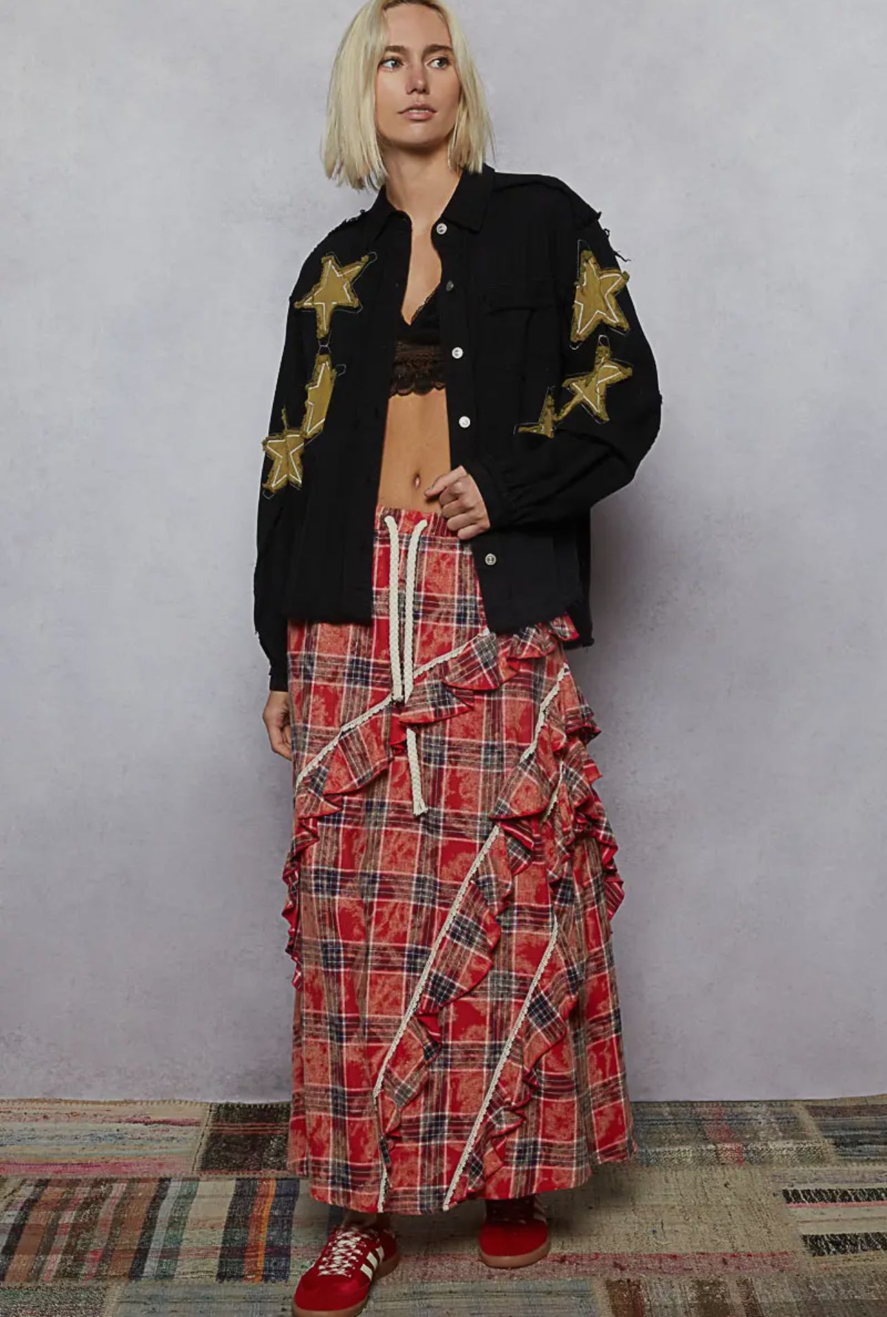POL Black Star Patch Raw Hem Button Up Twill Denim Ballon Sleeve Jacket