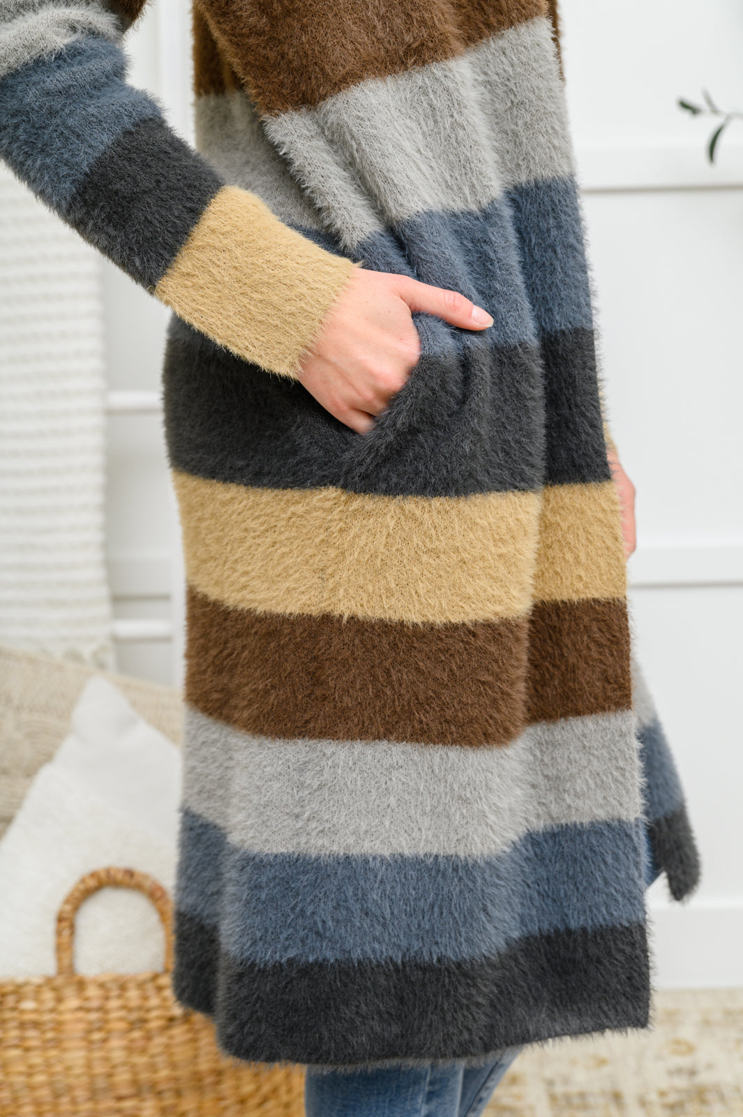 Davi & Dani XS & S Fuzzy Longline Cardigan In Blue & Cocoa Ave Shops