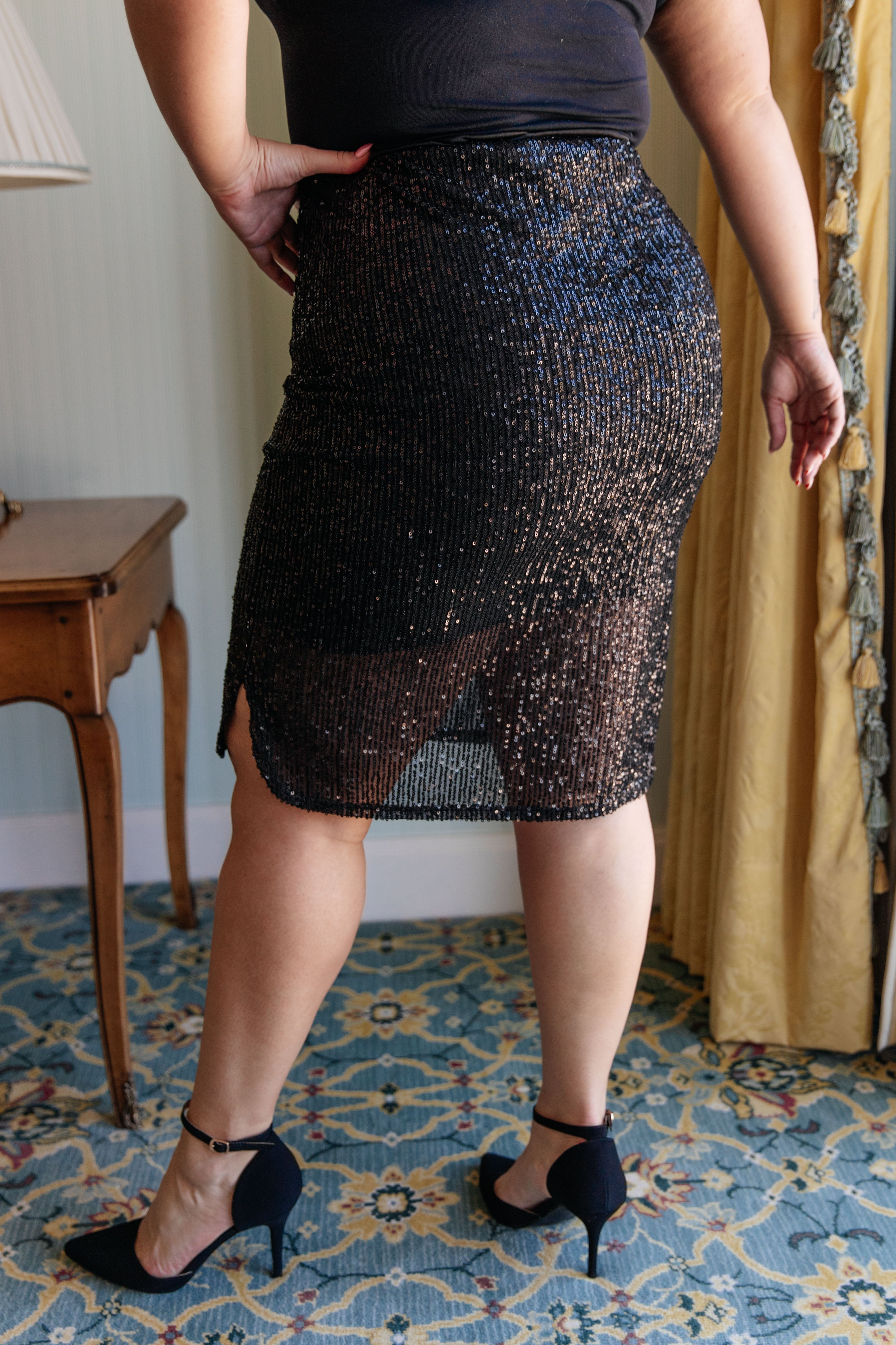 7th Ray Gilded Age Sequin Skirt in Black Ave Shops