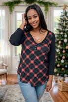 A. Gain Holly Jolly Plaid Pullover BoutiqueSimplified