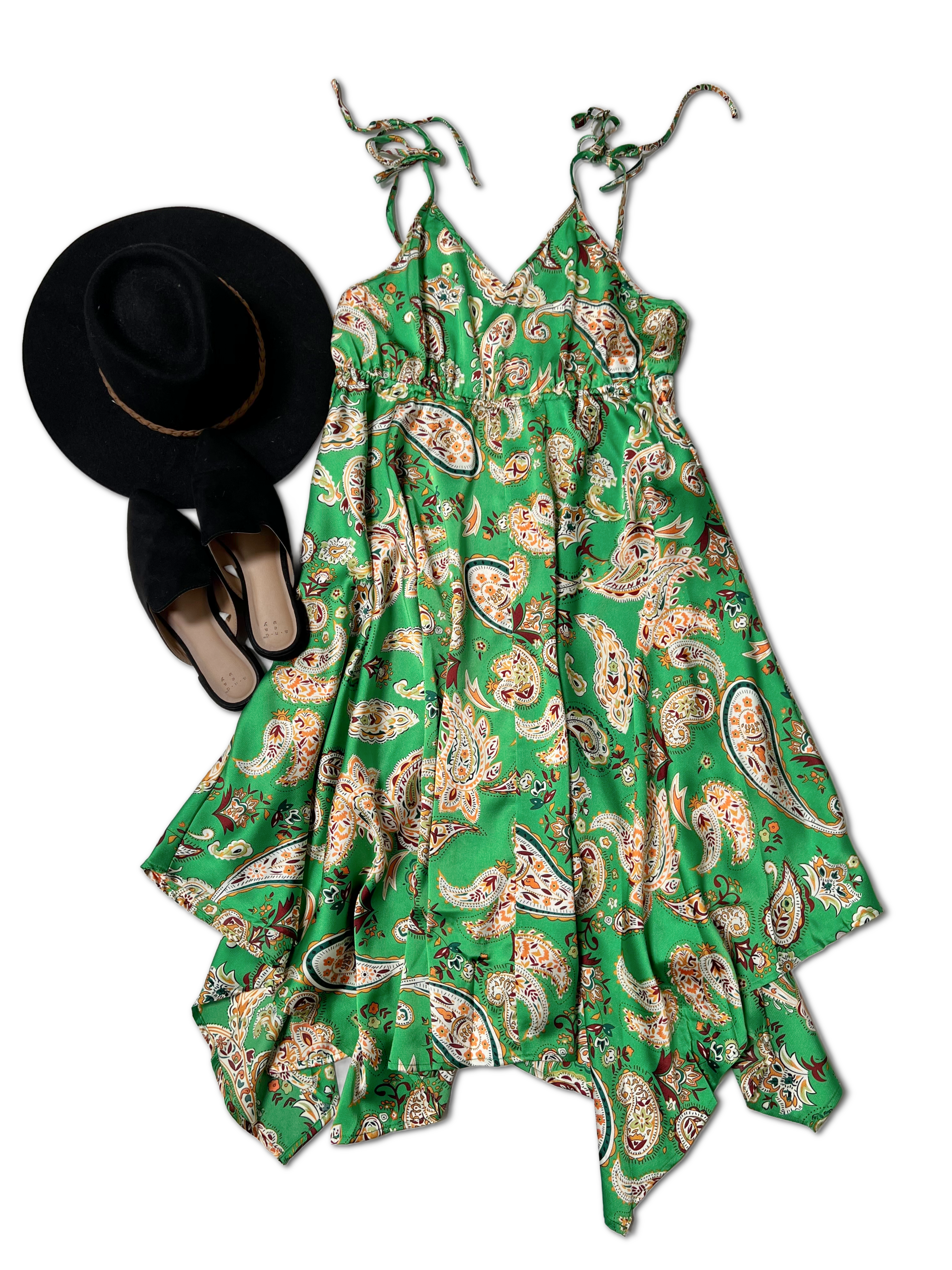 LLOVE Tallulah Paisley Dress - Green OOTD Boutique Simplified