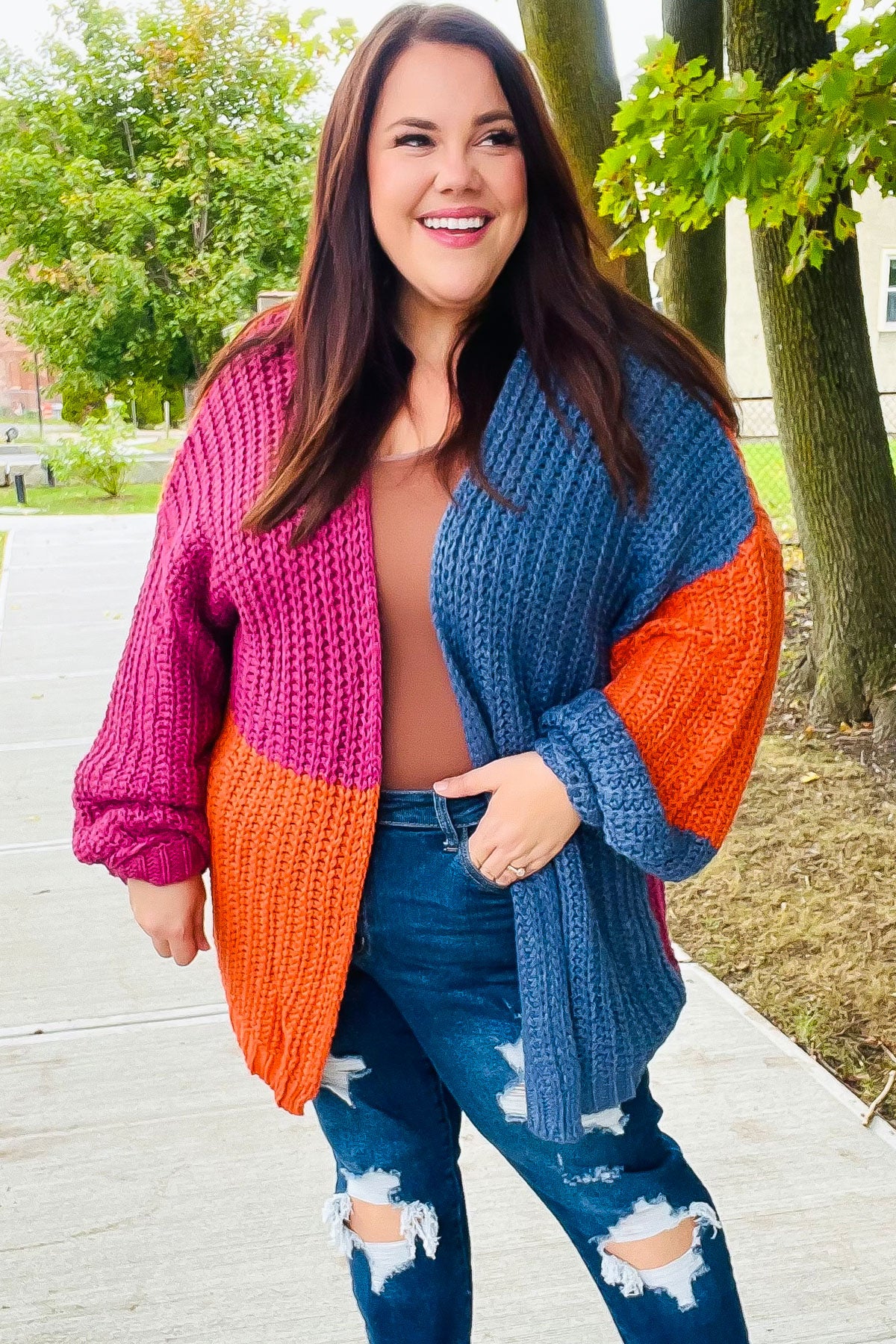 Haptics Dazzle In Magenta & Navy Chunky Knit Color Block Cardigan Haptics