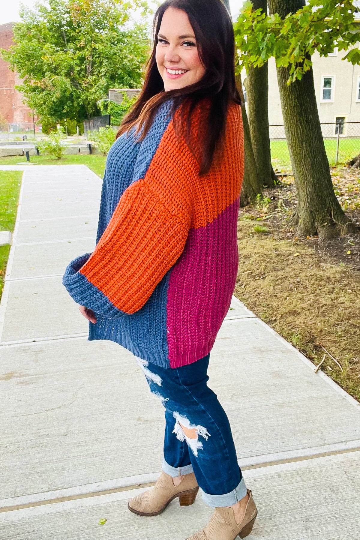 Haptics Dazzle In Magenta & Navy Chunky Knit Color Block Cardigan Haptics